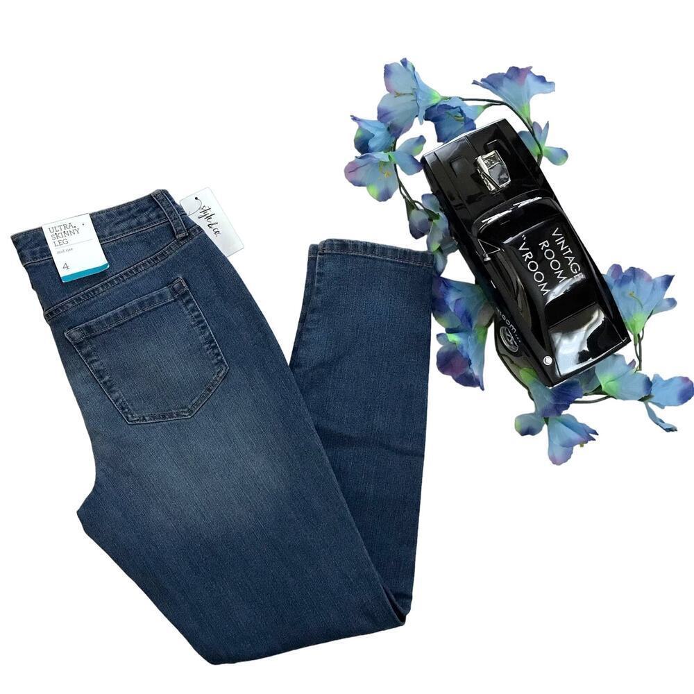 Style & Co. NWT Mid Rise Ultra Skinny Leg Jeans Women 4